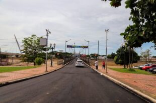 O governo do Estado, por meio do Departamento de Estradas de Rodagem do Acre (Deracre), concluiu as obras de recapeamento asfáltico da Ponte Juscelino Kubistchek, no centro de Rio Branco.