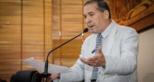 Chico Viga pede detector de metais nas portas das escolas