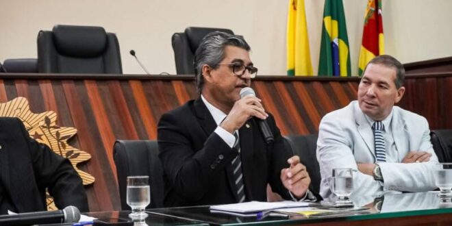 A pedido de Edvaldo, deputados discutem auxílio de R$ 1.500 para mais de 1.100 micros comerciantes; secretários afirmam que ideia pode ser adotada