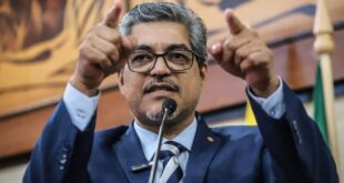 Edvaldo solicita ao governo envio de projeto que revisa o PCCR da Saúde e garante vagas para enfermeiros e auxiliares