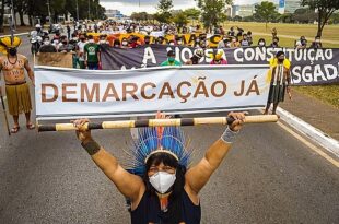 Lula assina homologação de território indígena no Acre