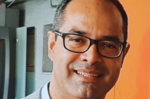 O jornalista Jefson Dourado, diretor de Publicidade e Marketing do governo, usou as redes sociais para desabafar contra a empresa aérea Gol, que faz o trecho Rio Branco/Cruzeiro do Sul.