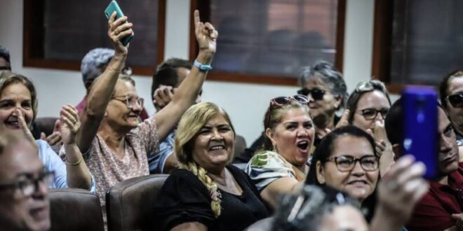 Edvaldo defende a imediata reformulação dos planos de carreiras de servidores que ganham até menos que 1 salário mínimo