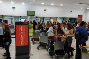 Neblina impede pousos e decolagens no aeroporto de Cruzeiro do Sul