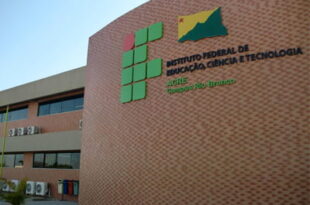 Ifac está com processo seletivo aberto para professor substituto