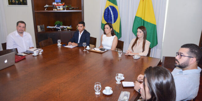 Governo do Acre e startup articulam parceria para beneficiar populações indígenas e ribeirinhas