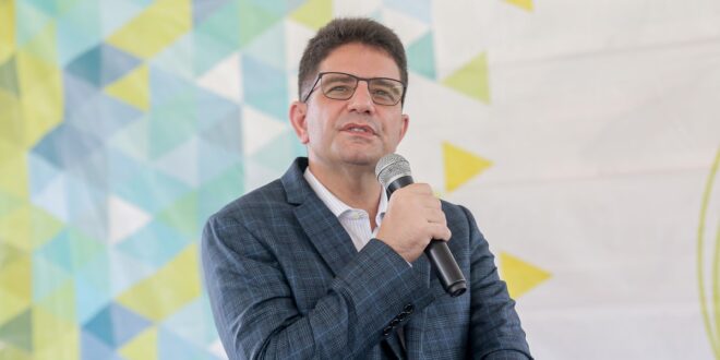 Governo encaminha à Aleac proposta de aumento de 20,32% aos servidores públicos