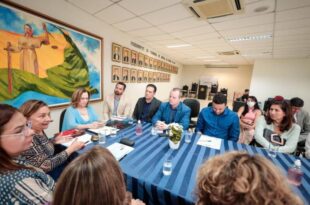 Representando a Assembleia Legislativa do Acre (Aleac), o deputado Pedro Longo participou de uma reunião na sede do Tribunal de Justiça do Acre (TJAC), na manhã desta sexta-feira (14), sobre as medidas de combate à violência nas escolas.