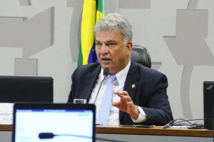 Petecão pauta requerimento de audiência pública para discutir e combater violência nas escolas