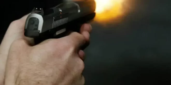 Jovem é executado com 10 tiros em praça pública em Rio Branco