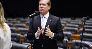Comissão aprova equiparação entre agentes de vigilância sanitária, comunitários de saúde e de combate a endemias