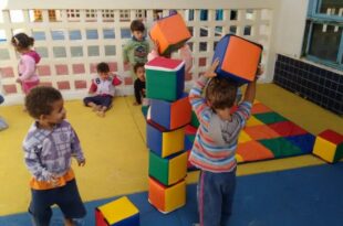 Comissão debate situação de educadoras da primeira infância