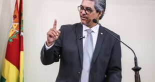 Edvaldo critica governo que vai gastar quase R$ 2 milhões por mês com 250 comissionados, enquanto plantões da Saúde não chegam a R$ 380 mil