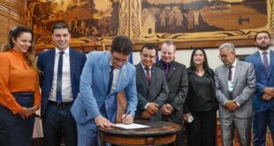 Gladson Cameli assina termo de doação de terreno para construção de nova sede da Aleac