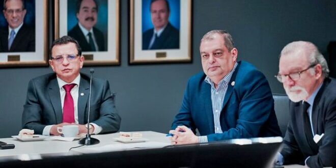 Presidente da Aleac participa de encontro no Peru para estreitar relações comerciais