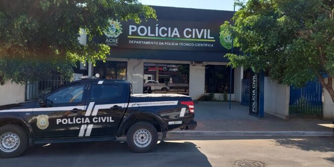 Pedreiro é morto a tiros em sua casa em Rio Branco; polícia investiga o caso.