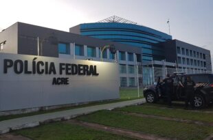 Polícia Federal cumpre 2 (dois) mandados contra Advogado suspeito de vazar informações sigilosas sobre investigação penal contra organização criminosa