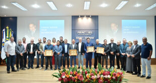 Governador Gladson Cameli é homenageado pela Fieac em comemoração ao Dia da Indústria