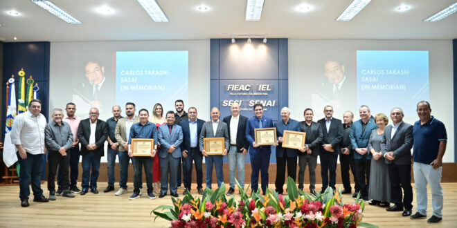 Governador Gladson Cameli é homenageado pela Fieac em comemoração ao Dia da Indústria