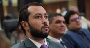 Em duro discurso na Aleac, Jarude rebate declarações de Tanízio Sá: “Se ter moral for se render ao Governo e esquecer de quem mais precisa, prefiro não ter”