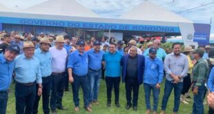 “Vamos modernizar a forma de produzir em Sena Madureira, agricultura é alicerce para nosso desenvolvimento”, diz Mazinho Serafim no Rondônia Rural Show