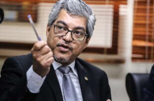 Na Aleac, Edvaldo Magalhães denuncia conflitos agrários na regional Tarauacá-Envira