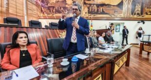 Edvaldo diz que governo não terá mais desculpa após decisão do STF e cobra envio de projeto que estabelece piso nacional da enfermagem