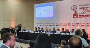 Governo apresenta experiências de sucesso no mercado de carbono em evento da Frente Nacional de Prefeitos