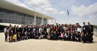 Programa Parlamento Jovem Brasileiro está com inscrições abertas