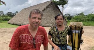Baquemirim e grupo Txana Ury se unem na realização de oficina de confecção de tambores na aldeia Huni Kuin do Caucho
