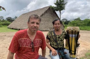 Baquemirim e grupo Txana Ury se unem na realização de oficina de confecção de tambores na aldeia Huni Kuin do Caucho