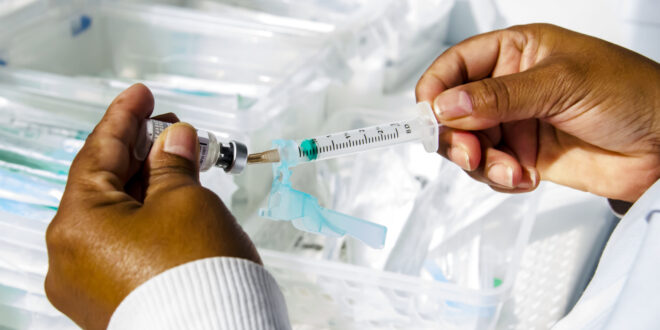 Projeto inclui no Programa Nacional de Imunizações a vacina contra meningite tipo B