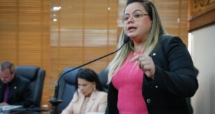Após episódio envolvendo secretário, Michelle Melo diz: “É um basta que dou hoje como líder do governo. Todos os deputados merecem respeito”