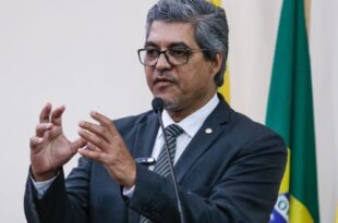 Edvaldo Magalhães diz que recusou convite do governador por não confraternizar com quem desrespeita o parlamento