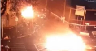 Revolta na Cracolândia: usuários de drogas fazem barricada com fogo