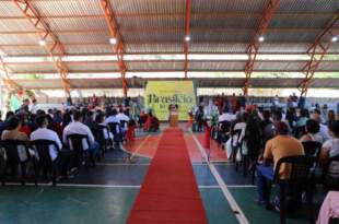 Em casamento coletivo TJ oficializa união de 52 casais em Brasileia