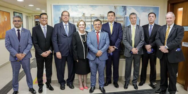 Ministro do STJ e conselheiros do CNJ são recebidos na ALEAC