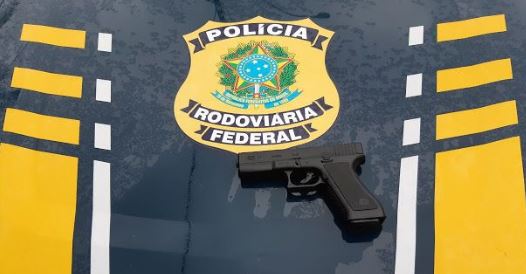 PRF apreende pistola calibre 9 mm e prende homem no Acre