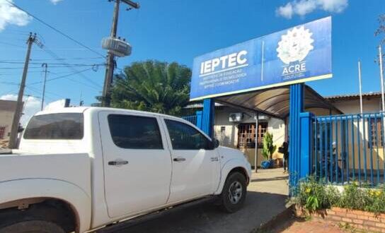 Governo do Estado lança processo seletivo para o cargo de professor-tutor do Ieptec