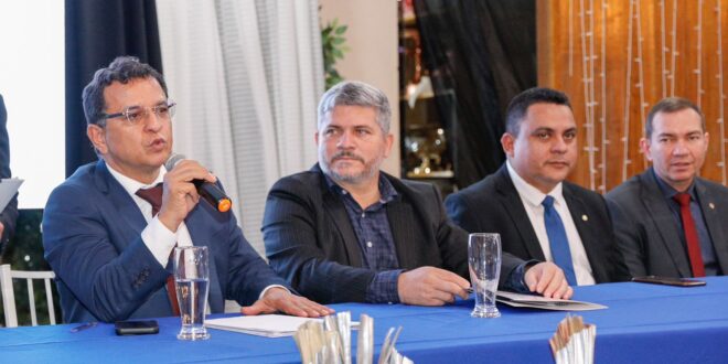 Aleac realiza audiência pública para discutir estratégias de desenvolvimento econômico para o Alto Acre