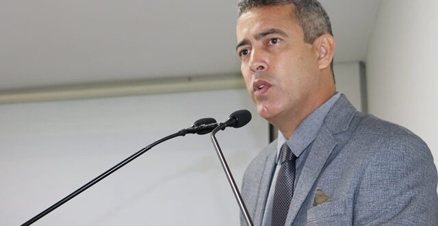 Ismael apresenta PL que multa pessoas pegas com linhas chilenas, cerol e indonésia em vias públicas