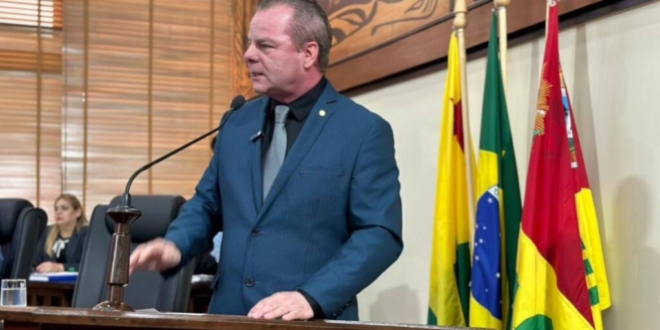 Longo pede providências para situação de crianças que estão sendo exploradas nas ruas