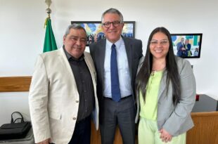 Ministro Padilha garante liberação de recursos para Sena Madureira