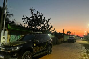 PF cumpre mandado contra acusados de planejar ataques em escolas