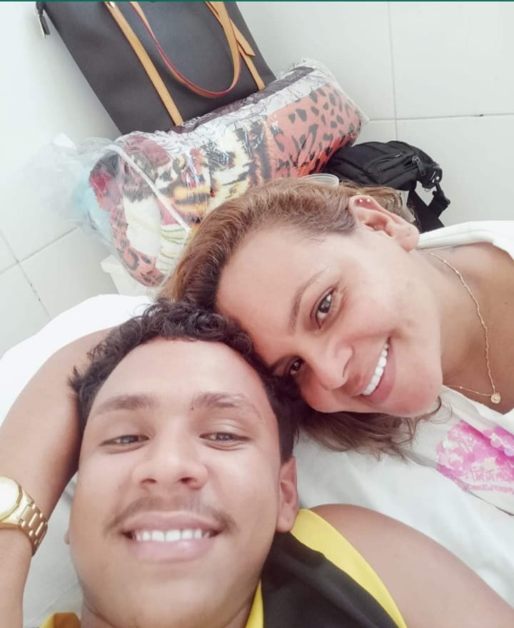 Jovem que luta há 15 anos contra o câncer tem a cirurgia cancelada na Fundhacre por falta de insumos