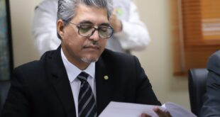 Edvaldo Magalhães comemora instituição da Lei Sérgio Taboada que cria a Semana da Música Acreana