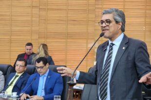 Edvaldo Magalhães denuncia atraso no pagamento do transporte escolar em Brasileia: ‘três meses de salários atrasados’