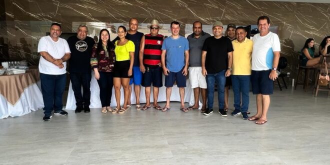 Mazinho Serafim vai ao Juruá divulgar ExpoSena e anuncia apoio ao empresário José Luiz à prefeitura de Mâncio Lima
