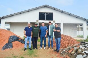 Mazinho Serafim recebe senador Márcio Bittar e apresenta obras e programas realizadas em Sena Madureira com recurso do parlamentar