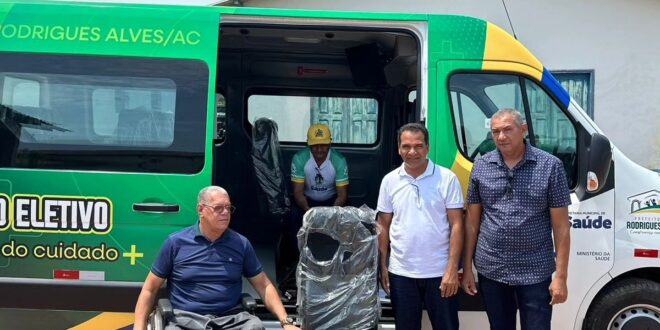 Apoio à Saúde: com emenda de Mara Rocha, Saúde de Rodrigues Alves recebe Van para o transporte de pacientes do TFD